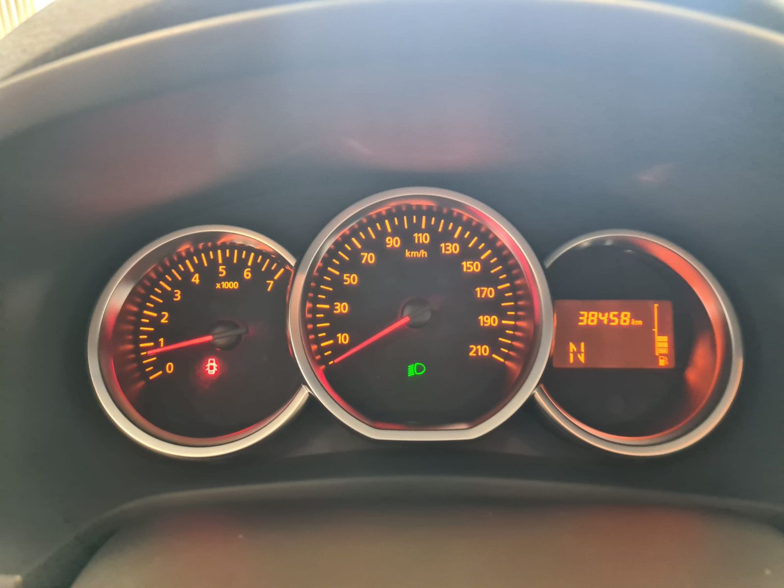 Fahrzeugabbildung Dacia Logan MCV II Kombi Stepway / KLIMA / NAVI