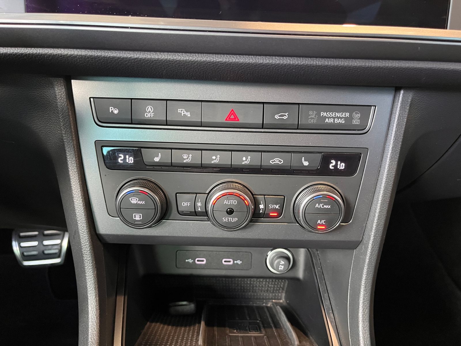 Fahrzeugabbildung CUPRA Ateca 4Drive AHK PANO LED NAVI