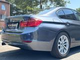 BMW 320i/KLIMAAUTOMATIK/SITZHEIZUNG/PDC/BI-XENON/LED - BMW 320 bis 10.000 Euro