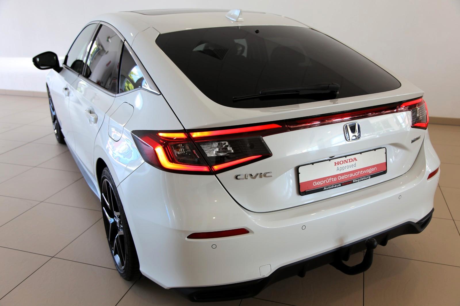 Honda Civic Lim. 5-trg. e:HEV Advance AZV Pano Bose