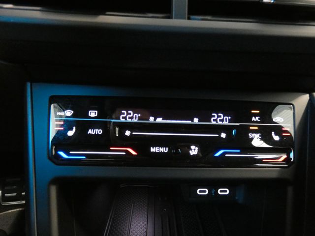 Taigo 1.0 TSI R-Line DSG AHK ACC NAV KAMERA
