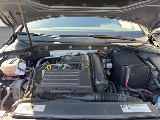 Volkswagen Golf Comfortline DSG Veigl Compact 2 Commander
