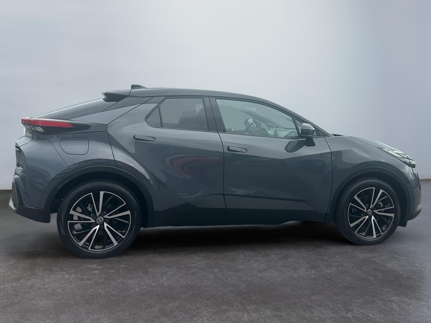 Toyota C-HR 2.0 PHEV LOUNGE *ELEKTR.HECKKL.*CAM*SHZ*LHZ