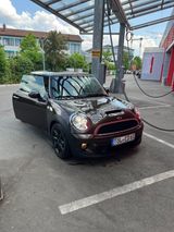 MINI Mini Cooper S R56 - MINI Cooper S: R56