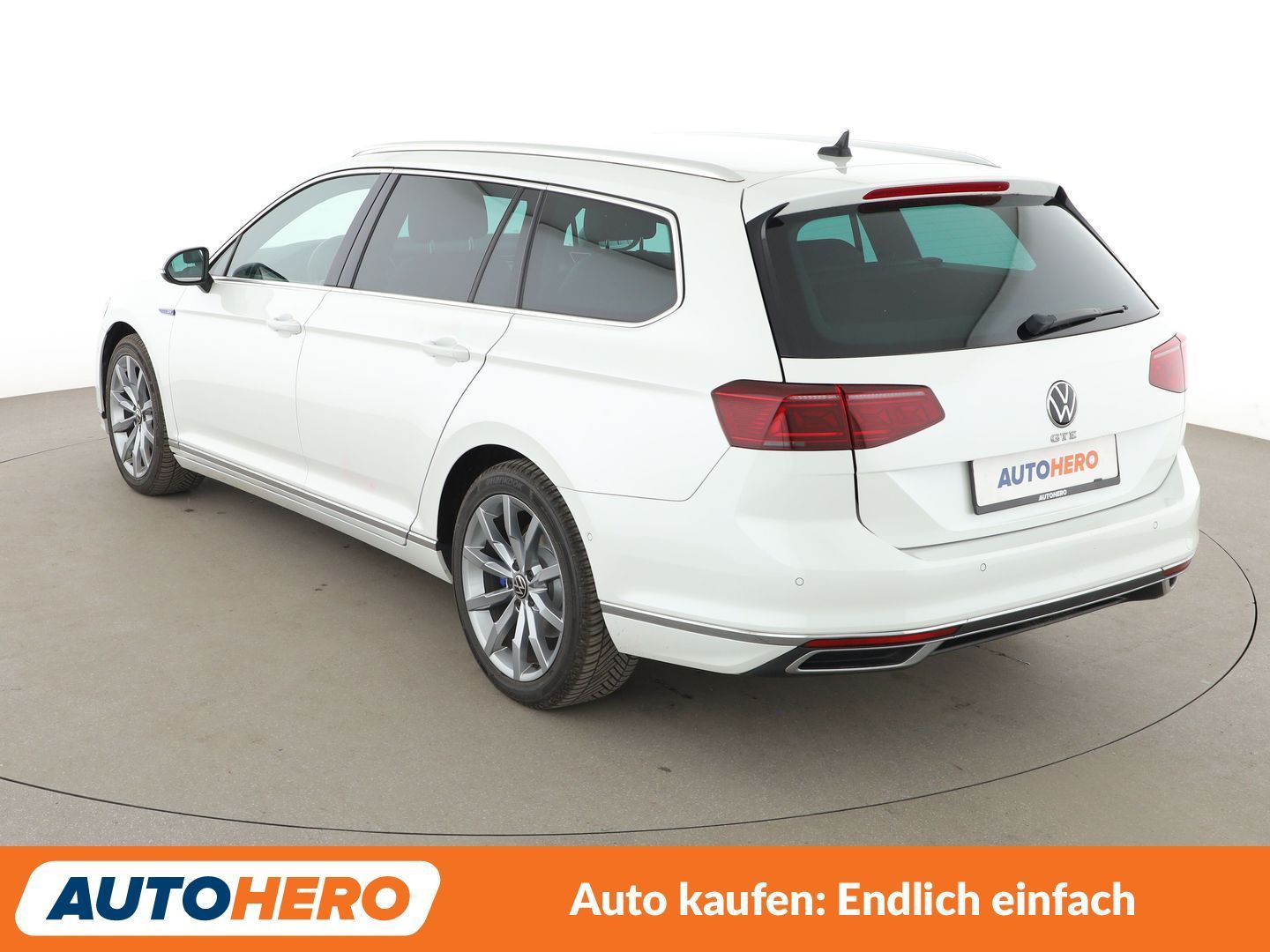 Volkswagen Passat 1.4 GTE Aut NAVI LED ACC CAM PDC SHZ foto 4