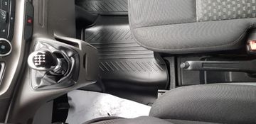 Fahrzeugabbildung Ford Transit Custom Kasten 300 L1 Trend