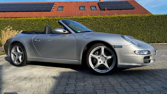 Porsche 997 Carrera Cabrio Scheckheftgepflegt TOPZUSTAND
