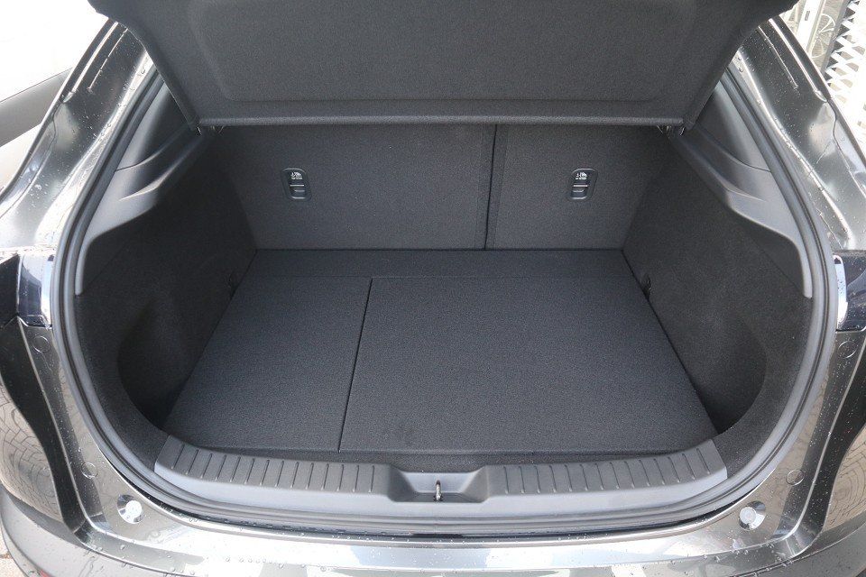 Fahrzeugabbildung Mazda CX-30 2025 M-Hybrid Centre-Line G-140 *Aktion* N