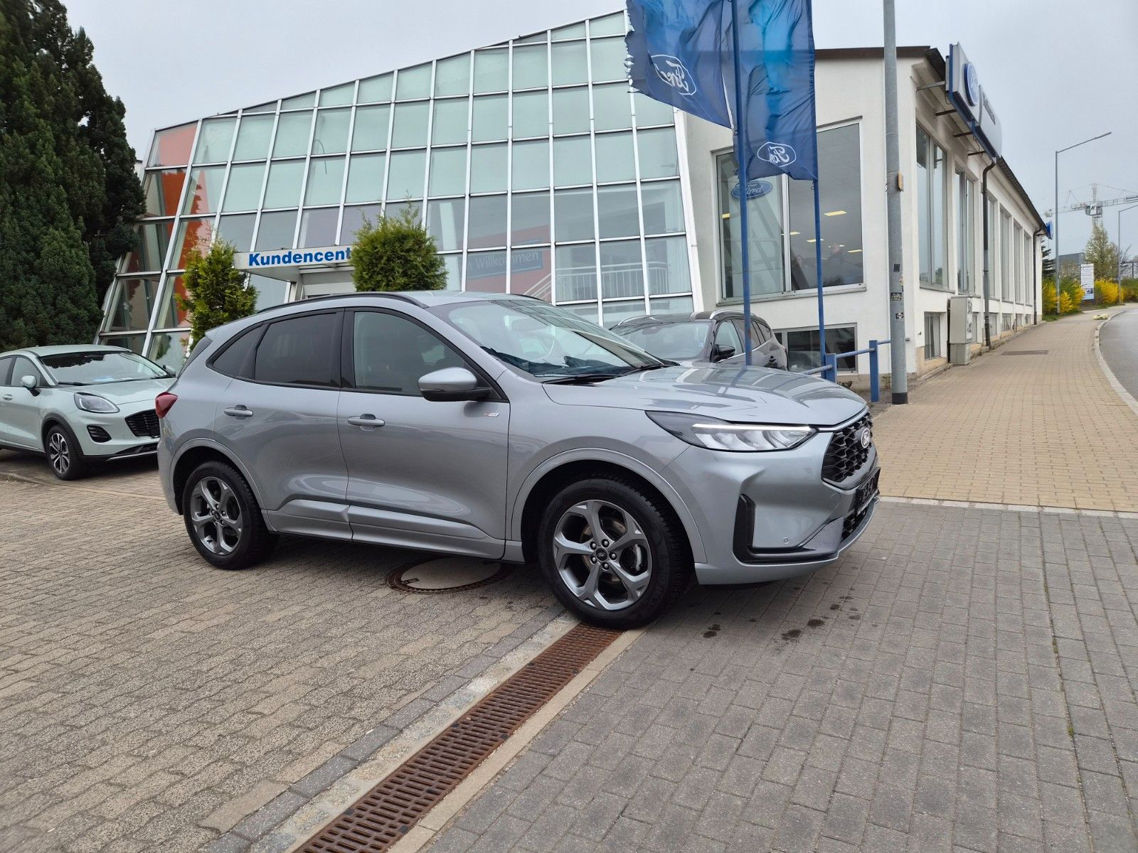 Ford Kuga ST-Line imagem 3