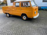 Volkswagen VW T2 Bus Bulli Doka Doppelkabine Oldtimer - Volkswagen T2 in Bremen