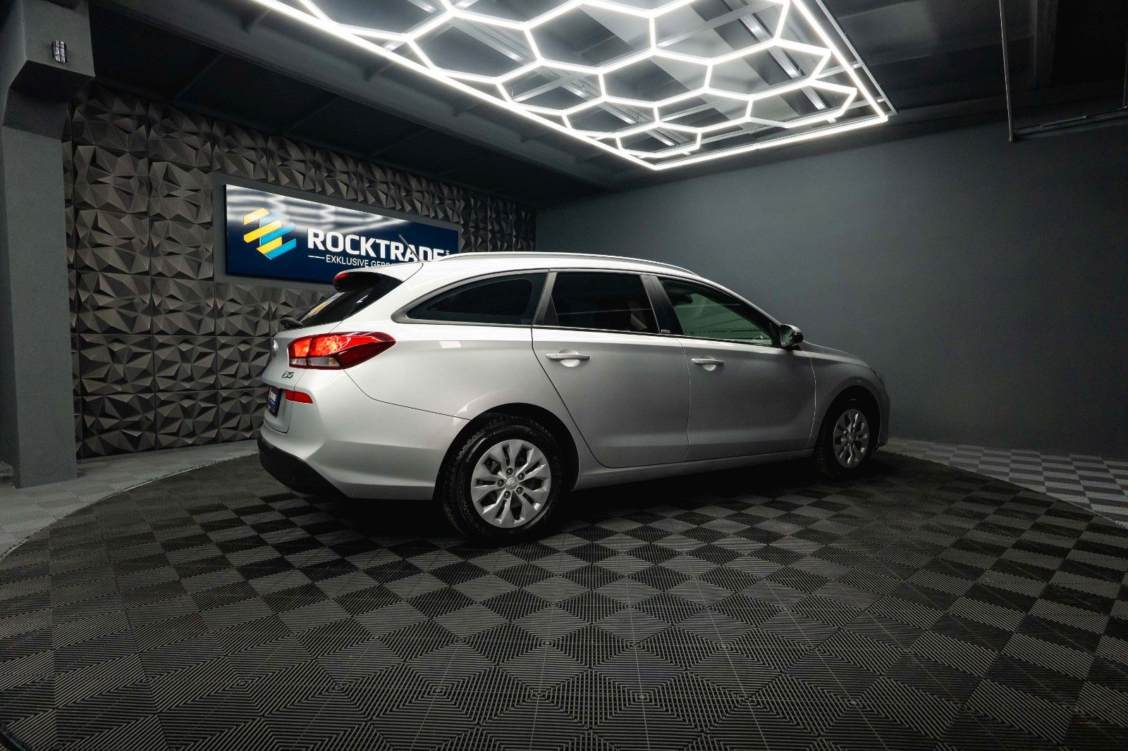 Fahrzeugabbildung Hyundai i30 cw Select Sport *1.Hand*Top Zustand*Klima*