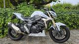 Suzuki GSR 750 - SUZUKI 750 GSR