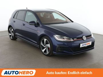 Volkswagen Golf - 8