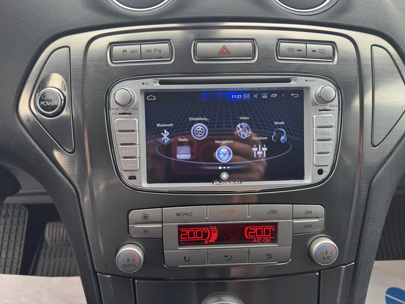 Ford Mondeo 2010 — photo 10