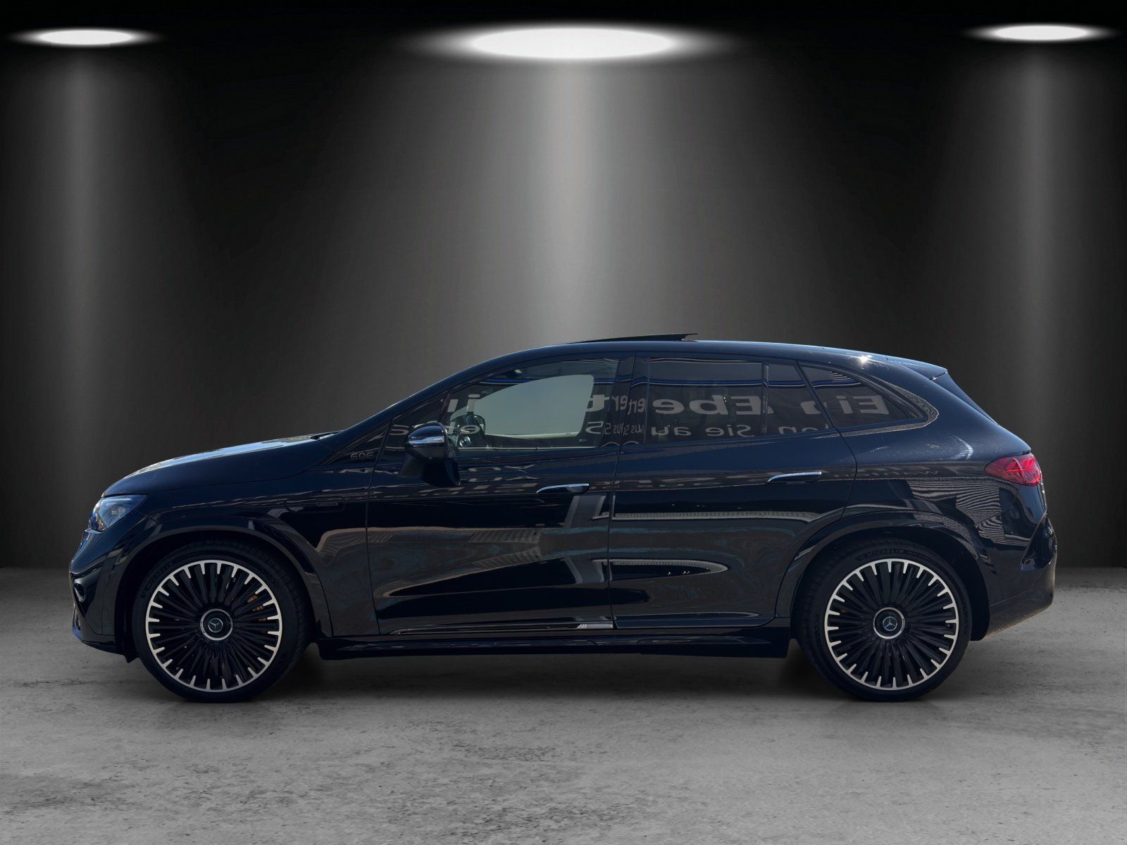 Fahrzeugabbildung Mercedes-Benz EQE 53 AMG Premium DYNAMIC+ Keramik DISTRO Hyper