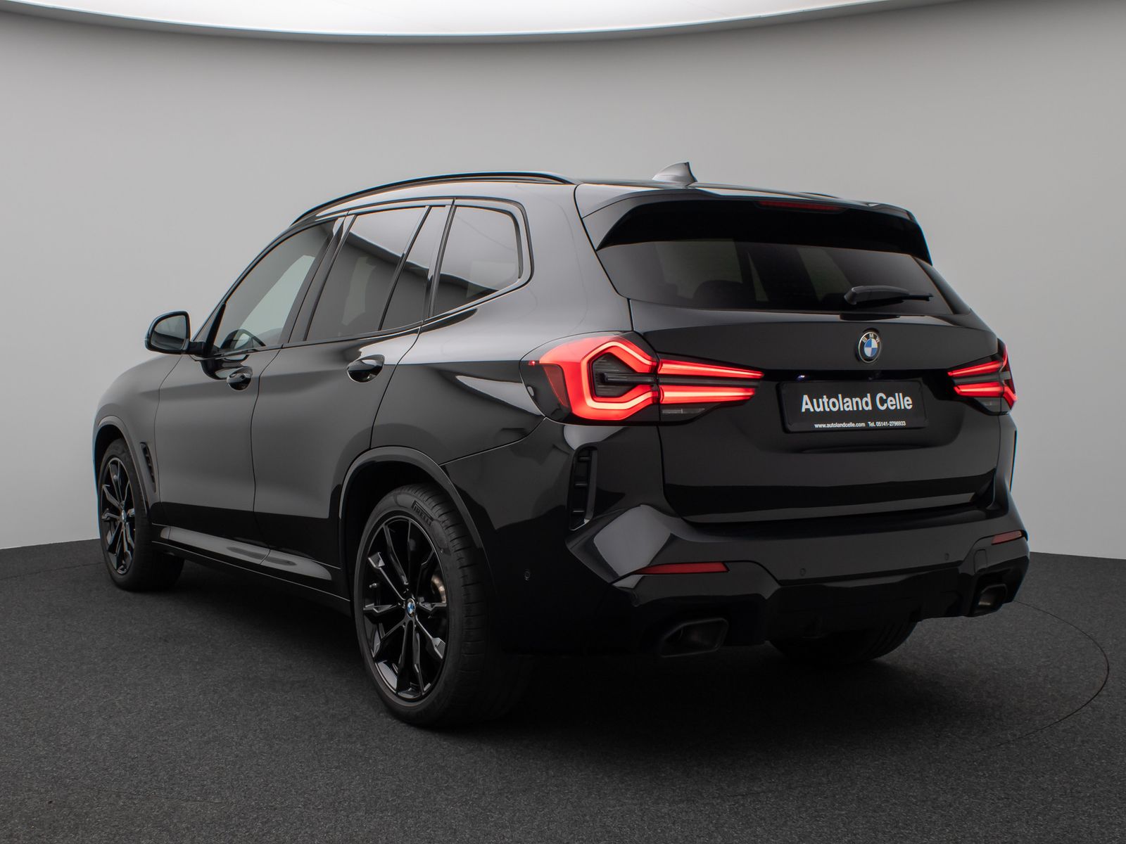 Fahrzeugabbildung BMW X3 xD30d M Sport Kamera DAB HiFi Lenkrhzg 20Zoll