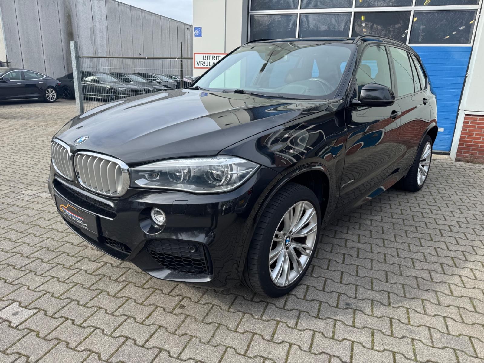BMW X5 xDrive 40 e M Paket *Voll*