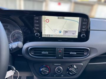 Hyundai i10 1.0 CONNECT & GO - NAVI - SOFORT