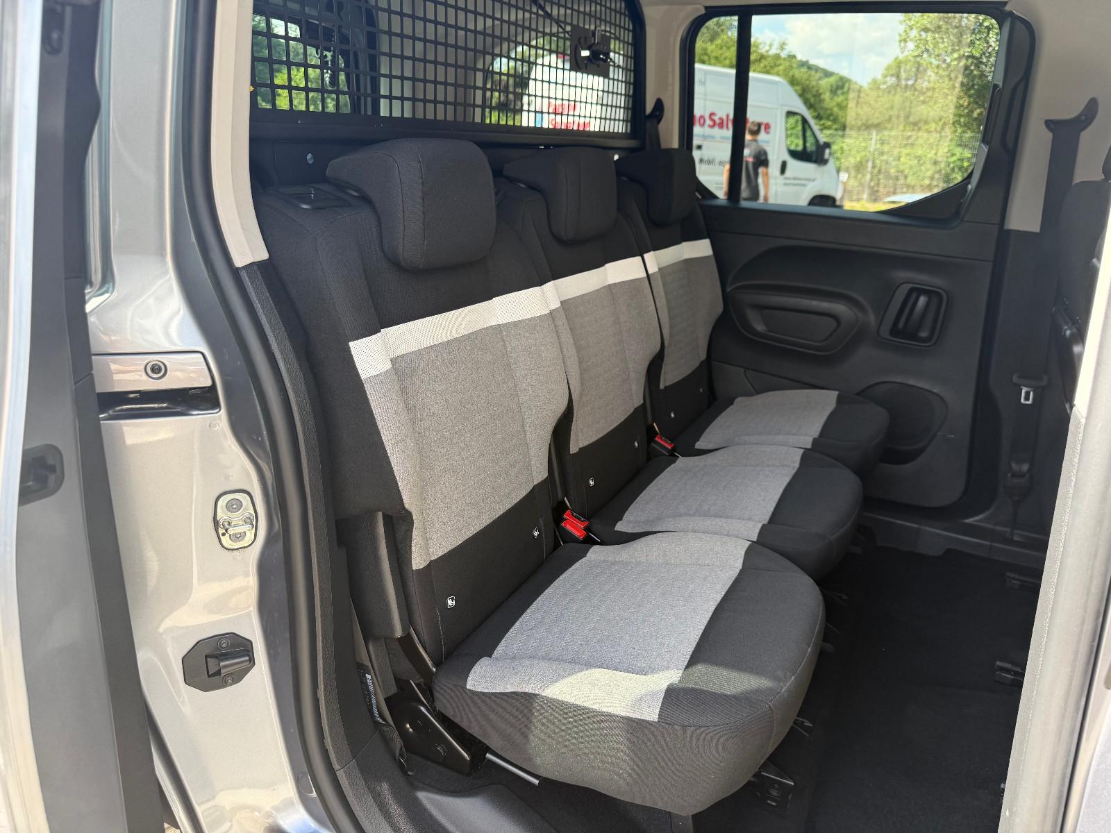 Citroën Berlingo MPV Shine M Standheizung
