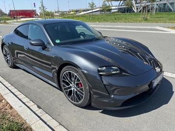 2020 Porsche TAYCAN 照片 4