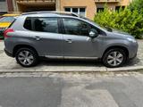 Peugeot 2008 Allure Panorama Dach Garantie möglich - Peugeot 2008 Gebrauchtwagen in Hamburg