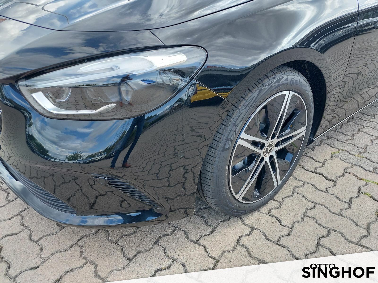 Fahrzeugabbildung Mercedes-Benz B 200 Progressive Pano+Night+dynm.LED+Distronic+