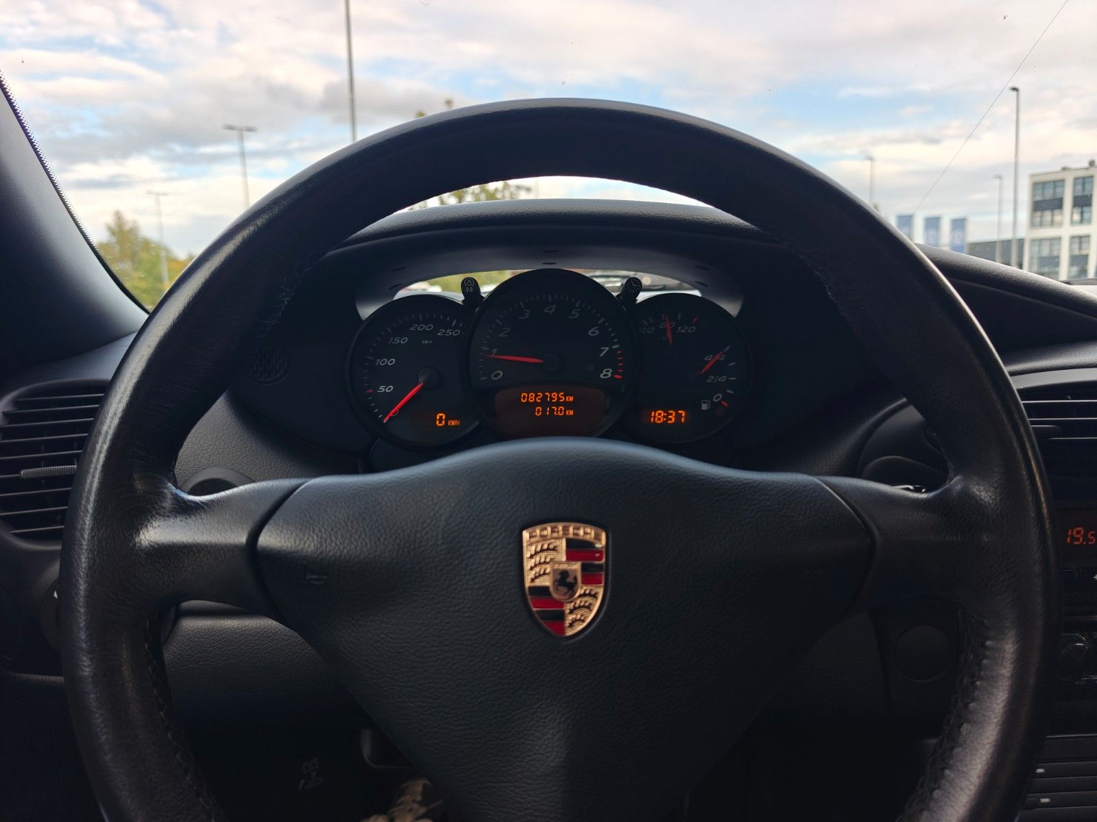 Fahrzeugabbildung Porsche Boxster 986 2.7 Cabrio - WENIG KM, HU NEU! -