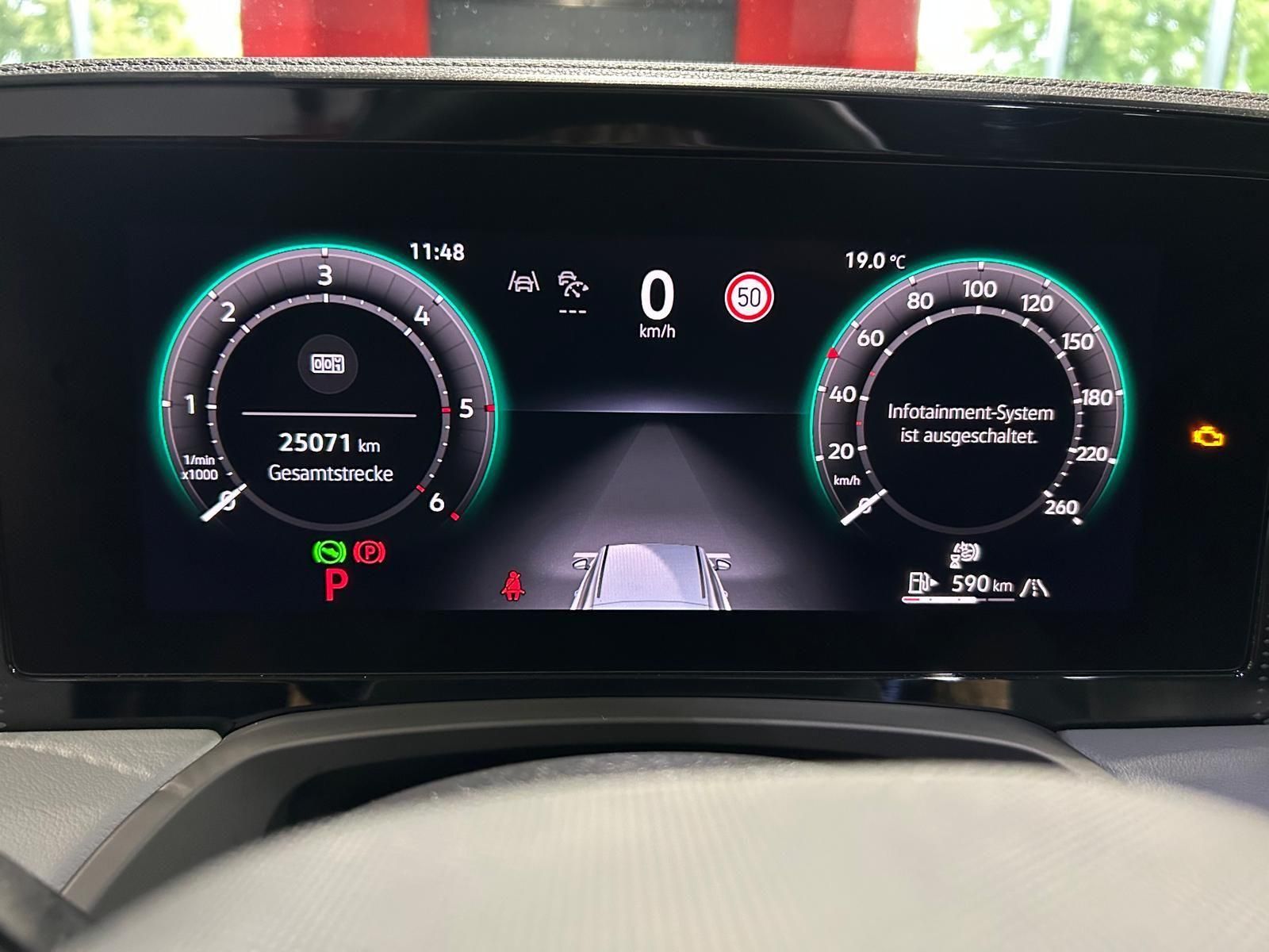 Volkswagen Passat Variant - Bild 12