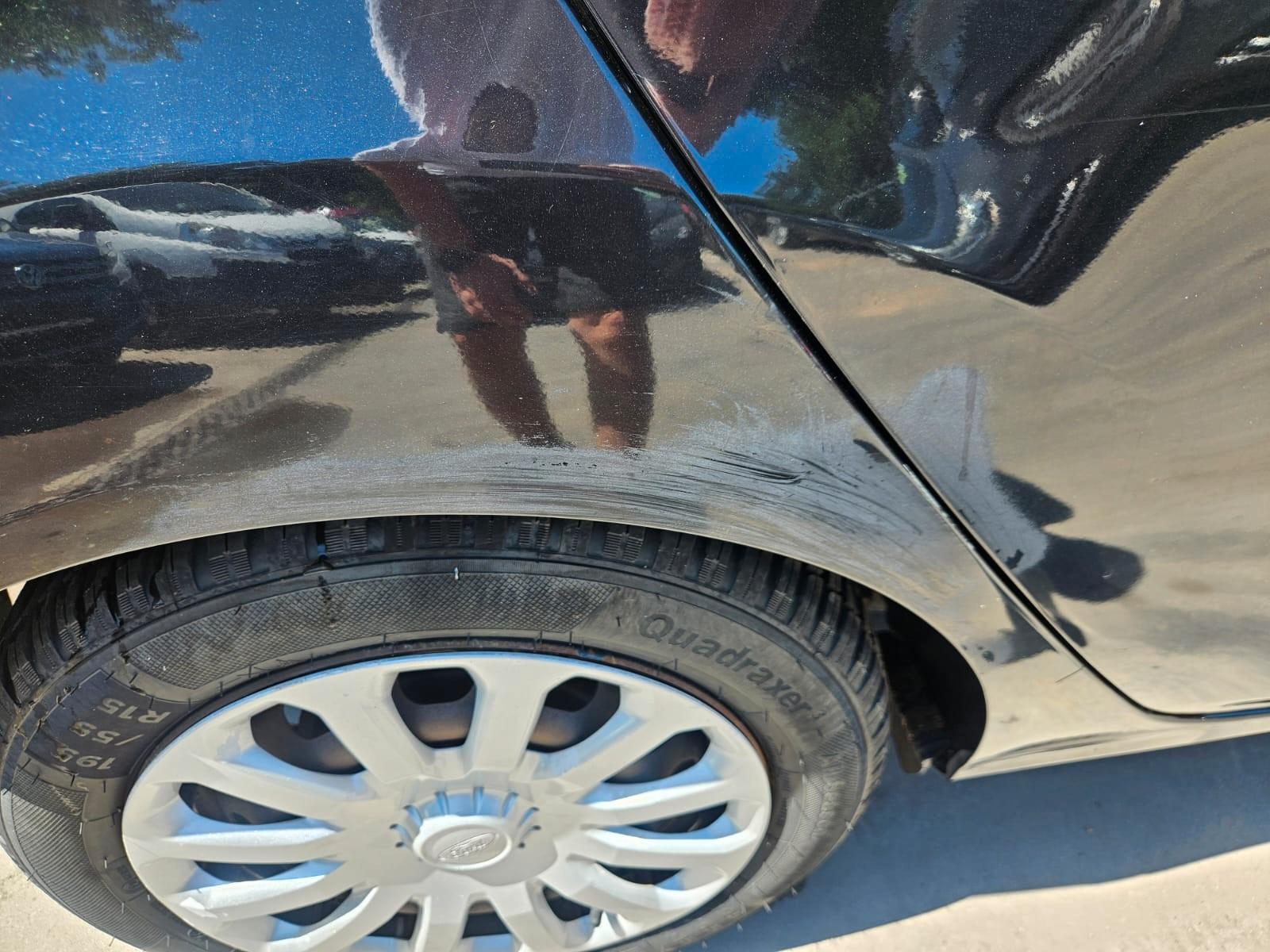 Ford Fiesta 2013 — photo 11