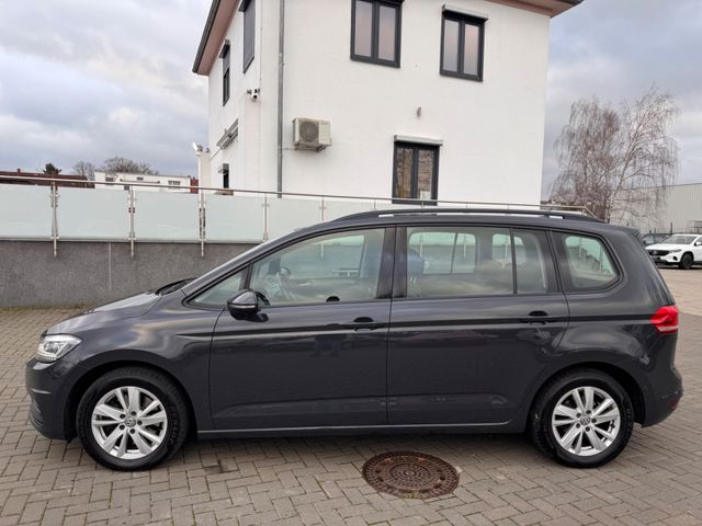 Volkswagen Touran Comfortline DSG*NAVI*LED*MASSAGE*