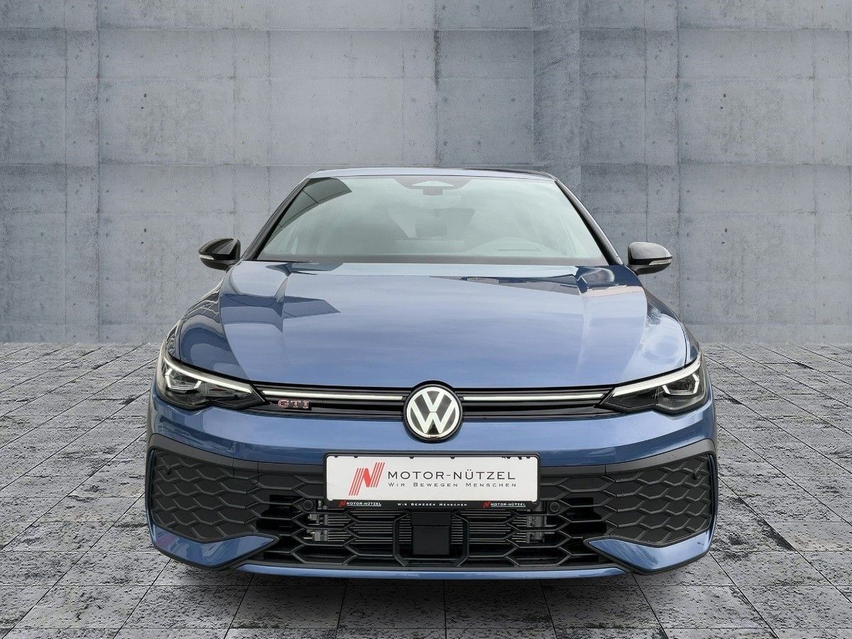 Volkswagen Golf - Bild 2