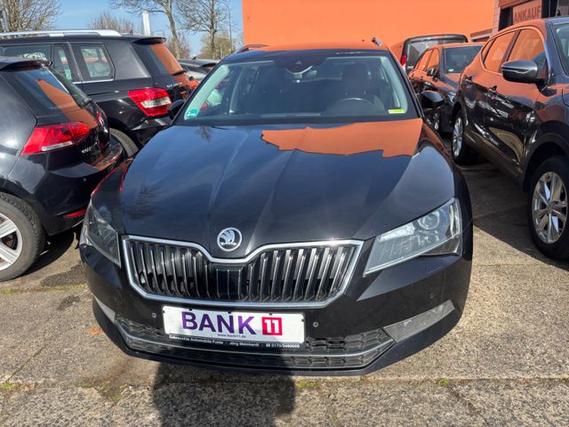 Skoda Superb Combi Style 18 ZOLL AHK PDC NAVI 1HD  !!!