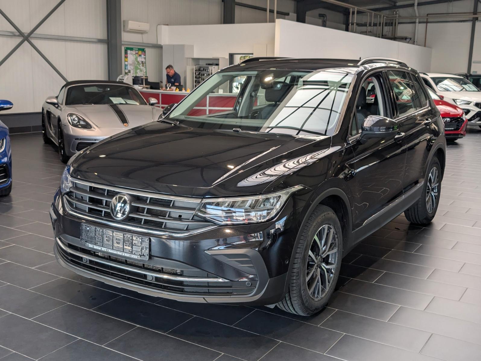 Volkswagen Tiguan 2.0 TDI SCR DSG Life 8-fach 1.Hand