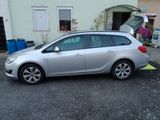Opel Astra Sports Tourer 2.0 CDTI ENERGY AT ENERGY - Opel Astra mit Diesel-Antrieb: Kombi, 2.0