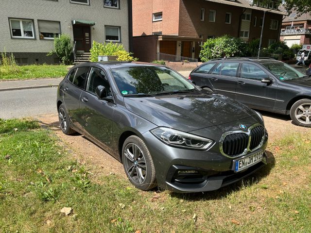 BMW 118i Sport Line F40