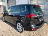 Opel Zafira C Innovation/AUTOM/AHK/7-SITZE/SHZ/KAMERA - Opel Zafira Innovation mit Benzin-Antrieb