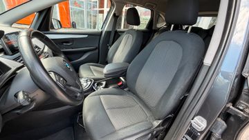 BMW 225 Active Tourer - 10