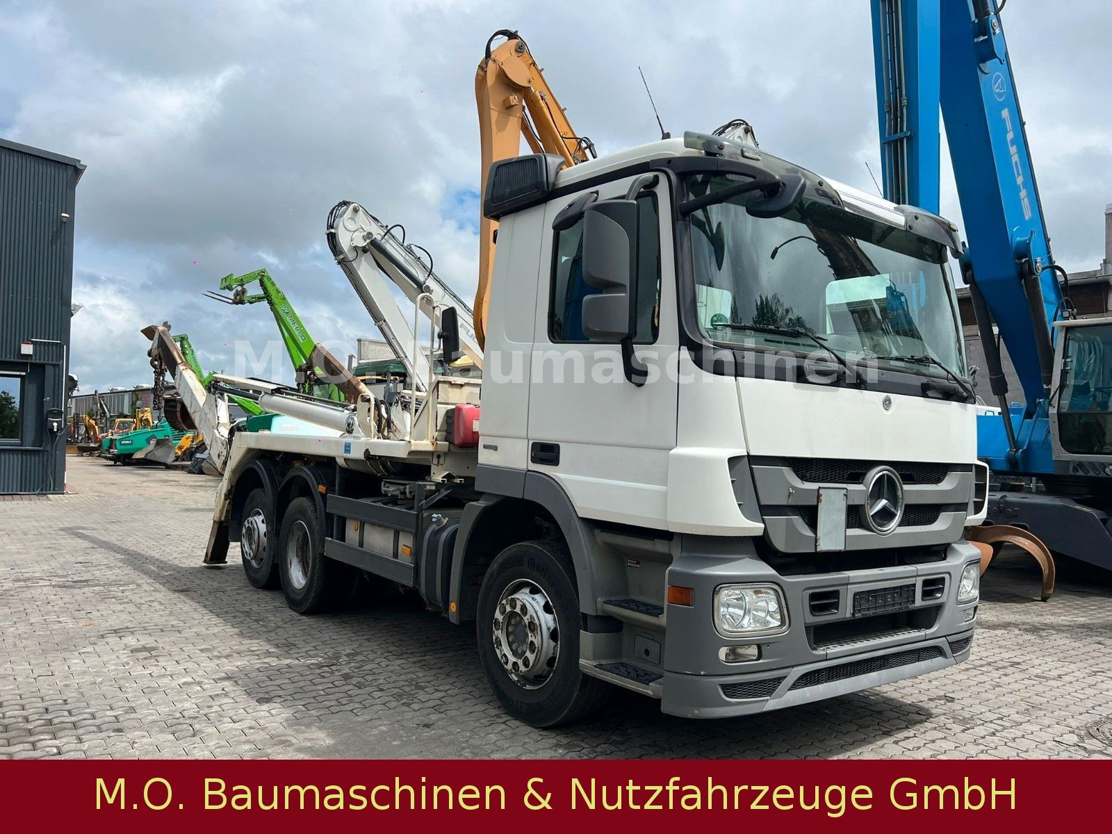 Fahrzeugabbildung Mercedes-Benz Actros 2541/ AC / Euro 5/L+L Achse/Meiller AK 16