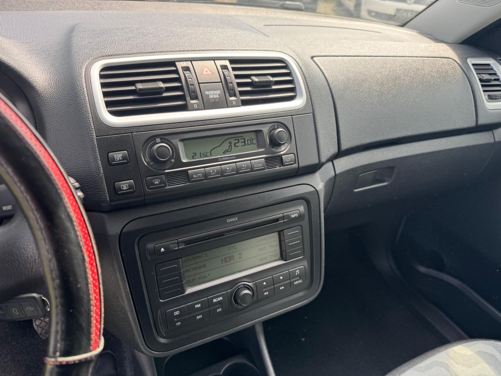 Skoda Fabia 2009 — photo 12