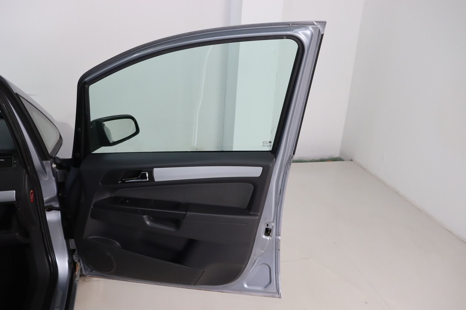 Fahrzeugabbildung Opel Zafira B Klimaautomatik Edition