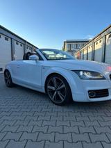 Audi TT Roadster 2.0 TDI S tronic quattro - - Audi TT in Frankfurt (Main)