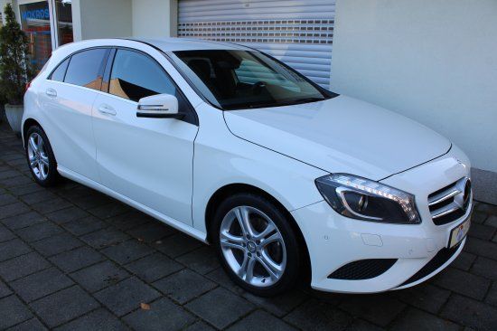 Mercedes-Benz A 200  Urban BiXenon Navigation Leder Sitzhzg AL