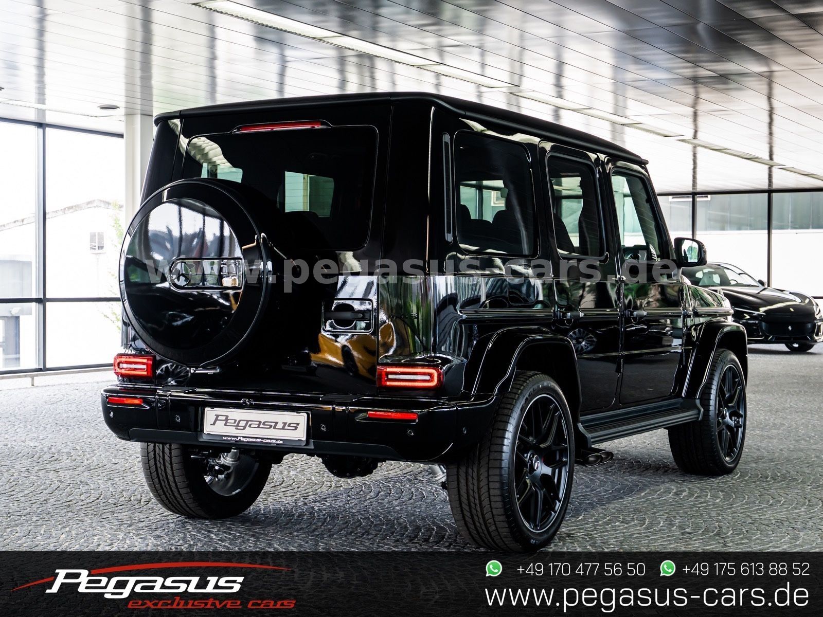 MERCEDES-BENZ G 63 AMG - 9