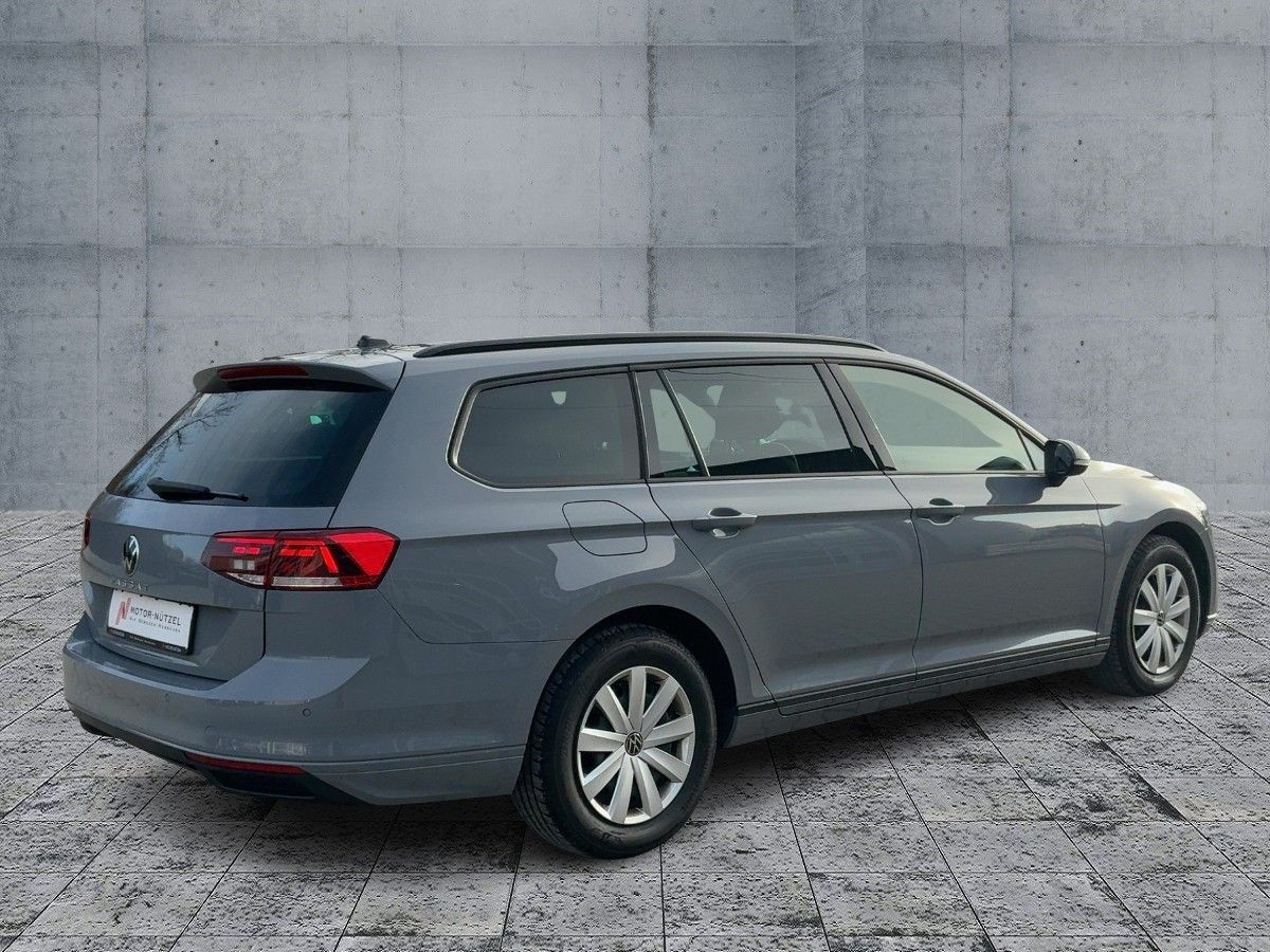 Volkswagen Passat Variant - Bild 6
