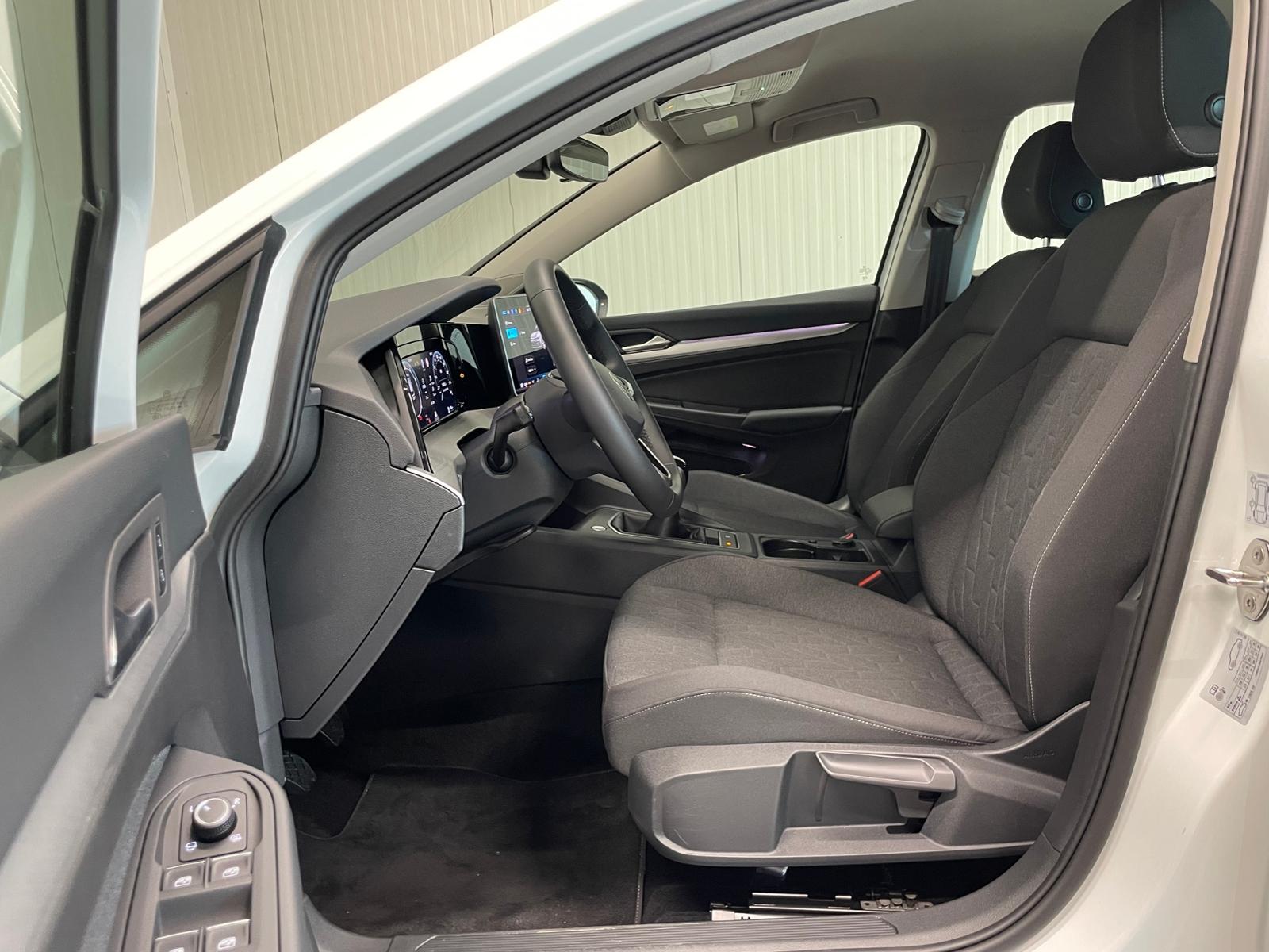 Volkswagen Golf VIII Life 1.5 TSI LED KAM SHZ ACC, миниатюра 20