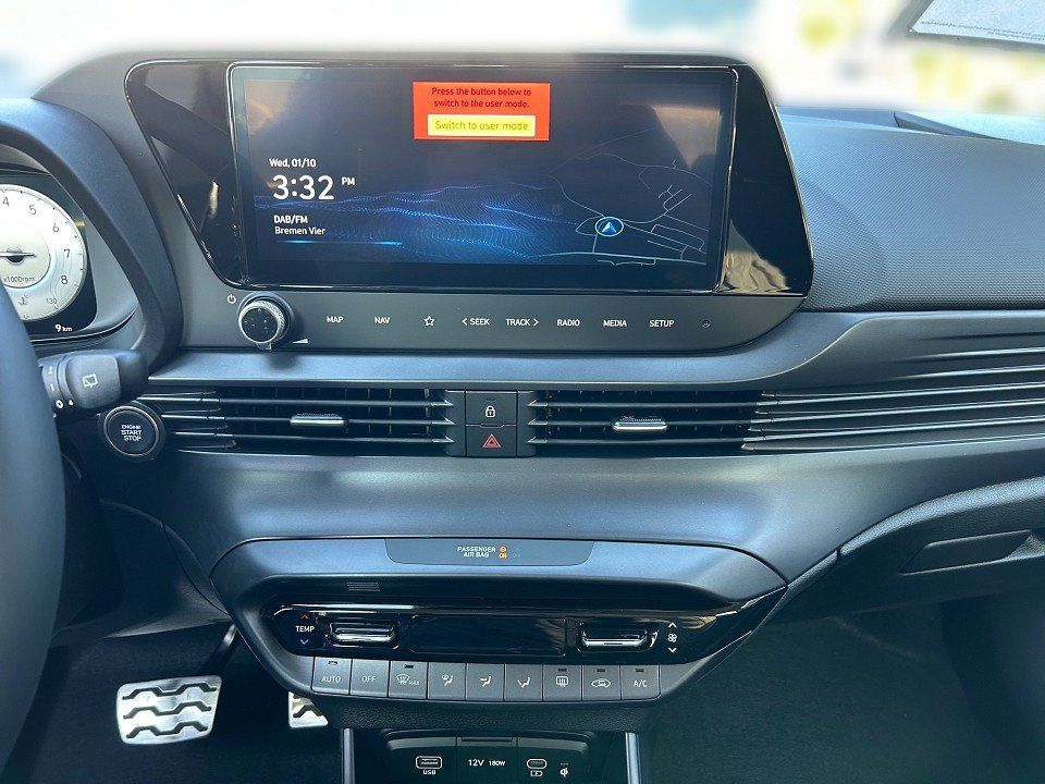 Fahrzeugabbildung Hyundai BAYON MY25 1.0T DCT TREND KOMF-P KEYLESS+NAV+LED