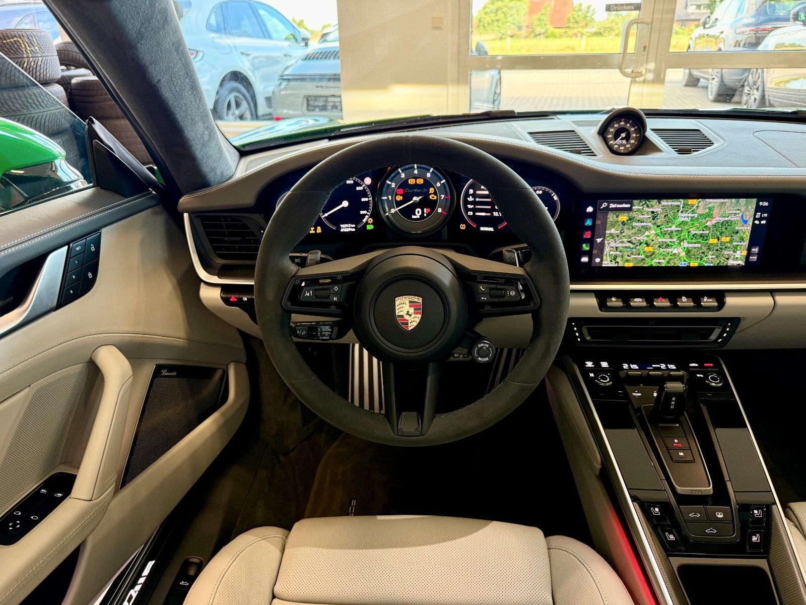 Fahrzeugabbildung Porsche 991 992 Turbo S PTS/LIFT/SportDesign/Burmester