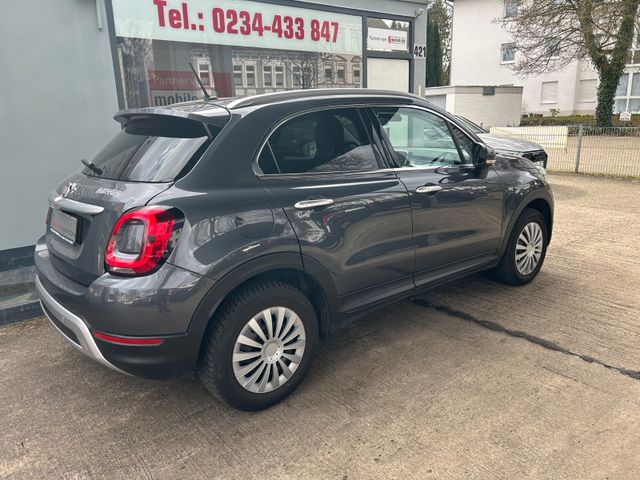 Fahrzeugabbildung Fiat 500X Cross Autom+Navi+CarPlay+Kamera+SHZ+PDC+LM