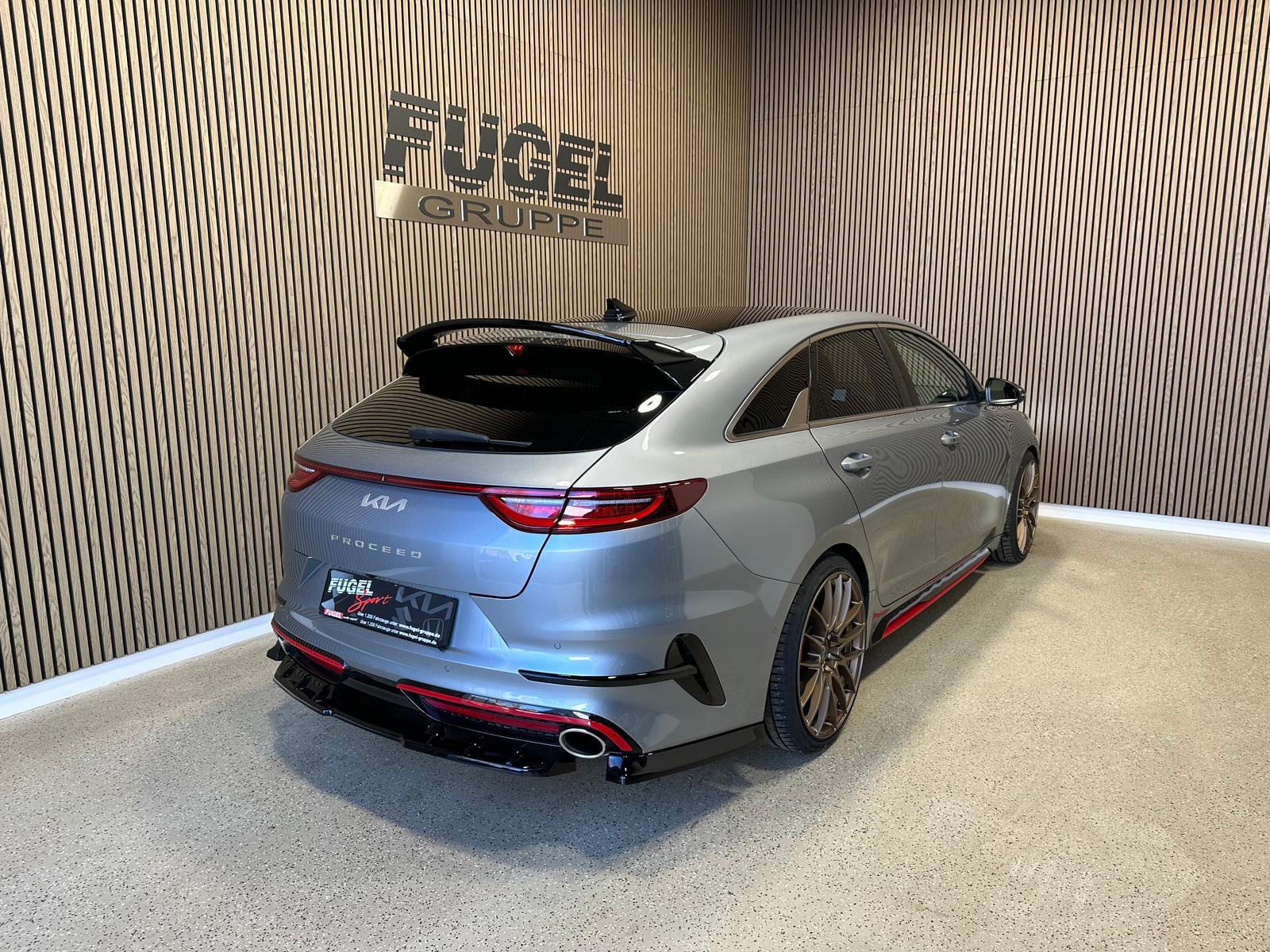 Kia ProCee'd 1.6 T-GDI DCT GT Fugel Sport Bastuck