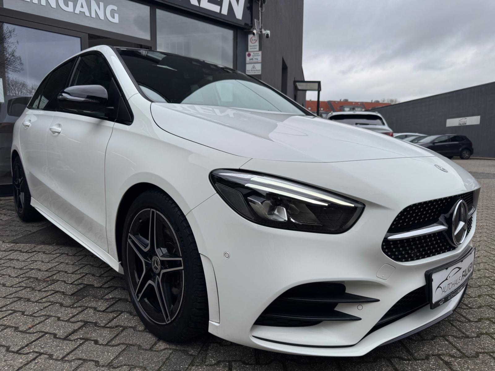 Mercedes-Benz B 200 AMG LINE PANO RFK LANE&SIDE Assist Memory